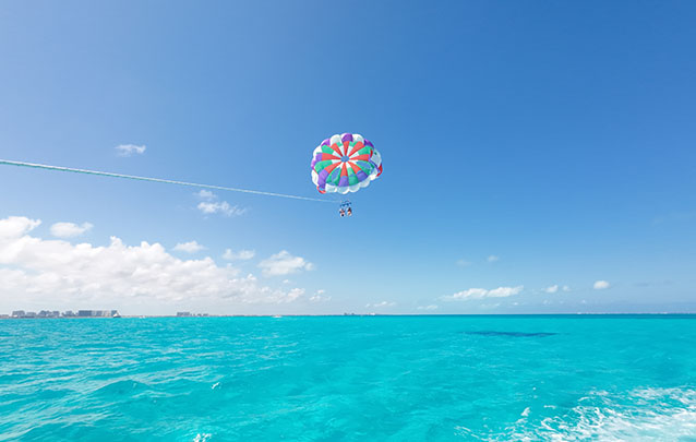 parasail cancun
