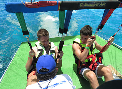 Parasailing in cancun