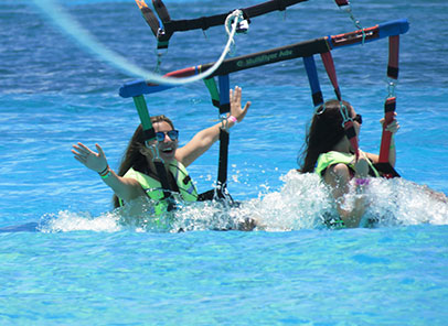 Parasailing in cancun